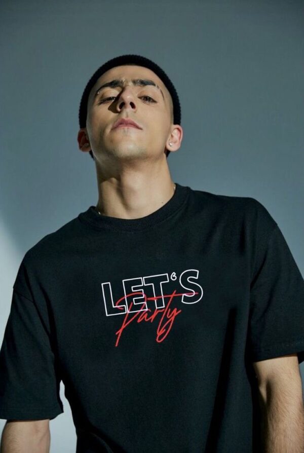 Graphic Printed T-shirt Black